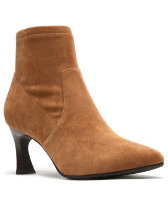 Женские ботильоны Clarks Tammitha Ace с острым носком
