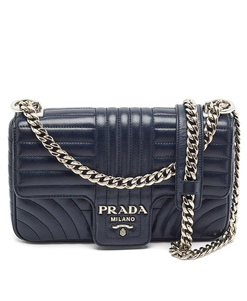 Б/у женская кожаная сумка через плечо Prada
