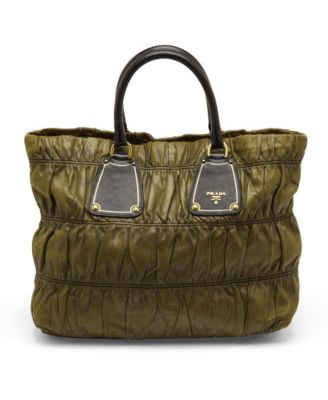 Б/у сумка-тоут Prada Gaufre Antic из кожи с рюшами