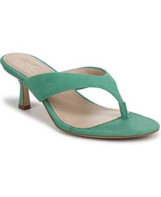 Женские сандалии Naturalizer Tressa типа slip-on с ремешком между пальцами