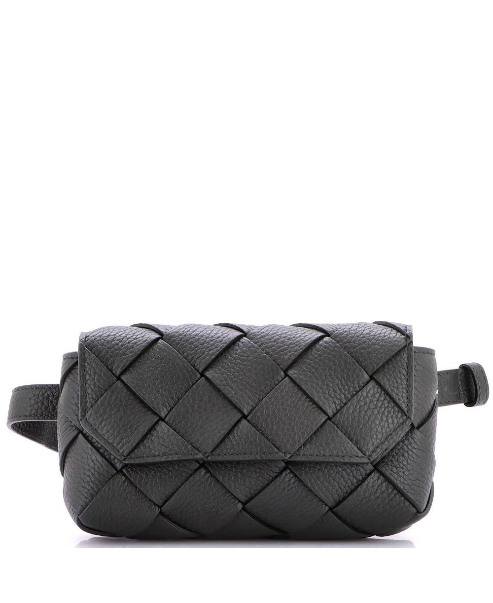 Б/у сумка-пояс Bottega Veneta Diago Maxi из кожи интреккьято