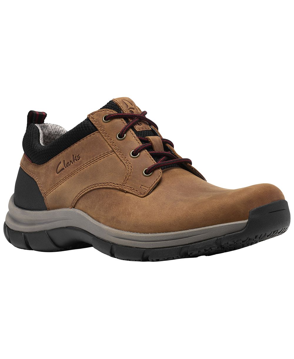 Clarks Men's Walpath Low Nubuck Hiking Sneakers with Arch Support