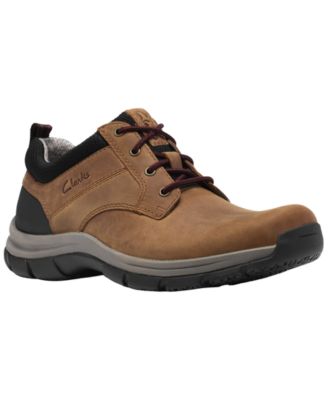 Clarks Men's Walpath Low Nubuck Hiking Sneakers with Arch Support