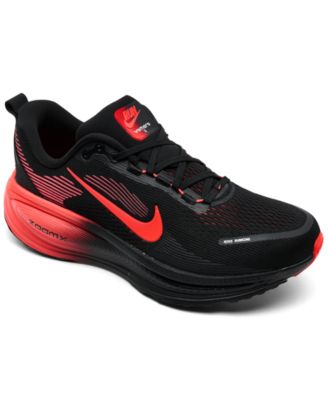 Nike мужские беговые кроссовки Vomero 18 от Finish Line