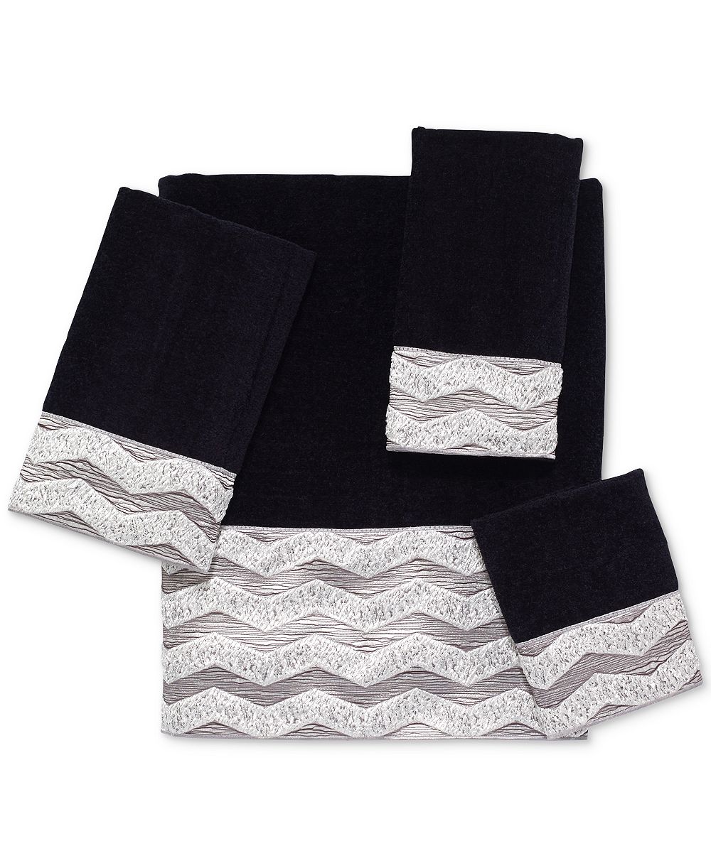 Avanti Galaxy Chevron Bordered Cotton Fingertip Towel, 11" x 18"