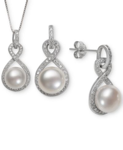 Ювелирный набор Macy's Cultured Freshwater Pearl (8 & 10mm) и White Topaz (1-1/3 ct. t.w.) в Sterling Silver