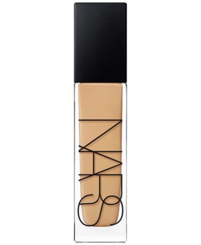 Vanuatu (M3.5-Medium to medium-deep with warm undertones and an olive tone)