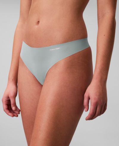Calvin Klein Женский Invisibles Microfiber Stretch Thong Underwear D3428