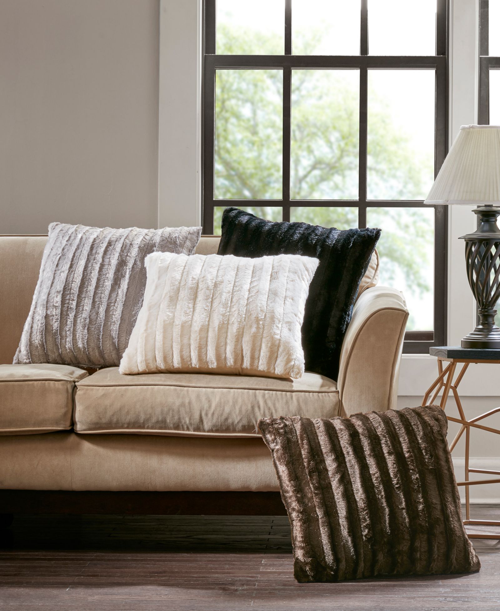 Madison Park Duke Ribbed Faux-Fur Decorative Pillow, 20" x 20"