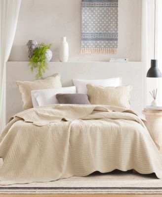 Madison Park Tuscany Reversible Scalloped Edge 3-Pc. Quilt Set, King/Cal King