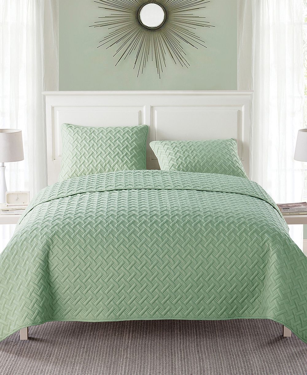 VCNY Home Nina Embossed 2-Pc.Quilt Set, Twin