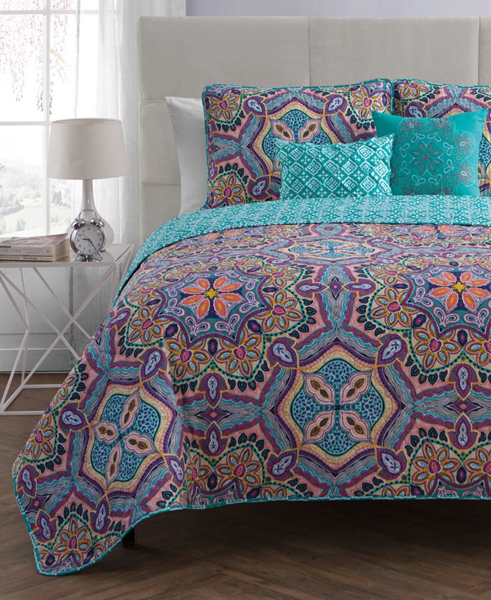 VCNY Home Yara Reversible 5-Pc. Quilt Set, Full/Queen