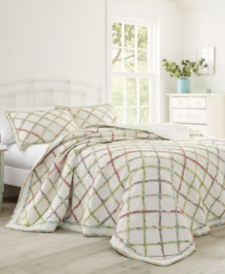 Laura Ashley Ruffle Garden Appliqued Diamond Cotton Quilt, Full/Queen