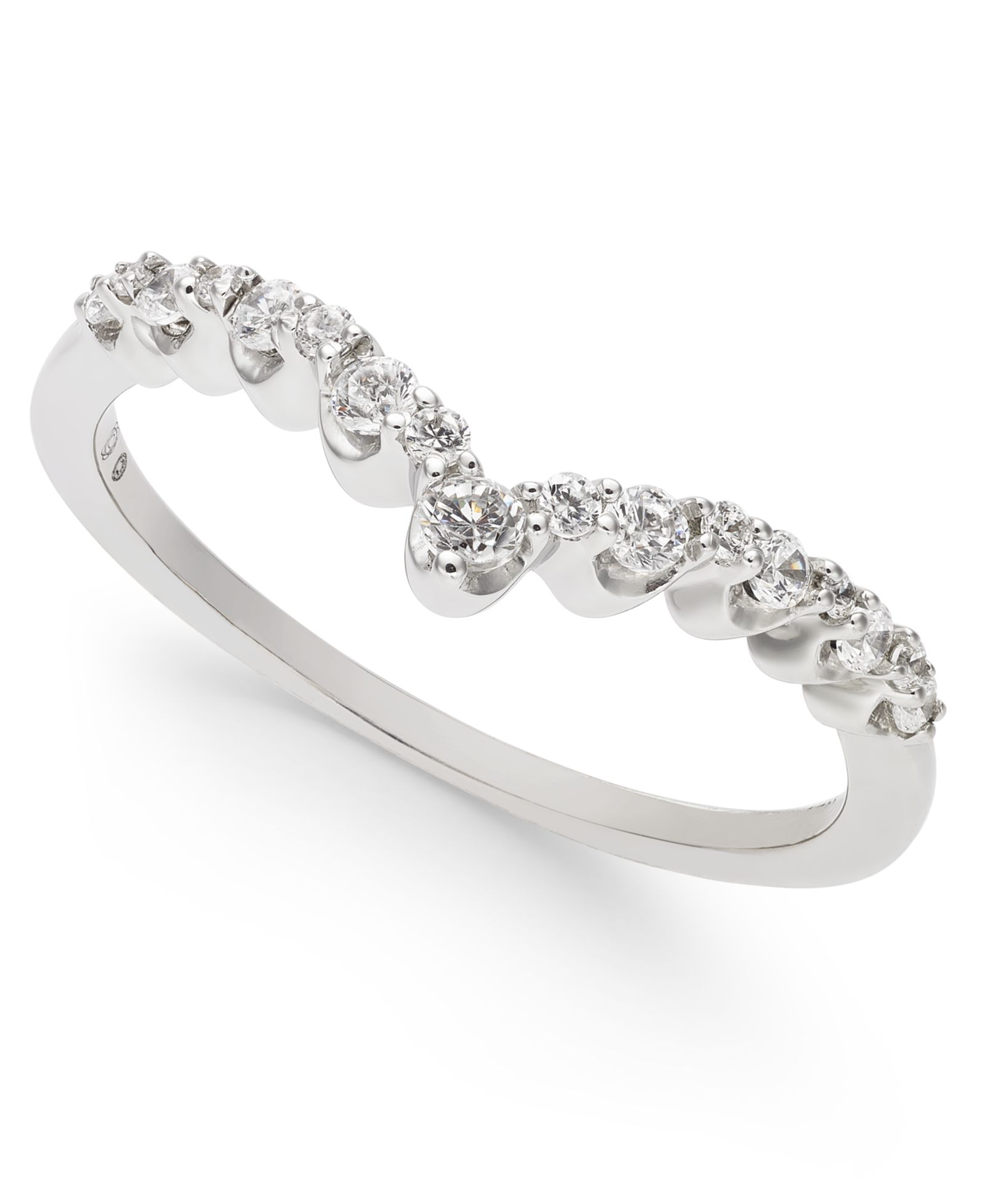 Diamond Contour Band (1/4 ct. t.w.) в 14k White Gold