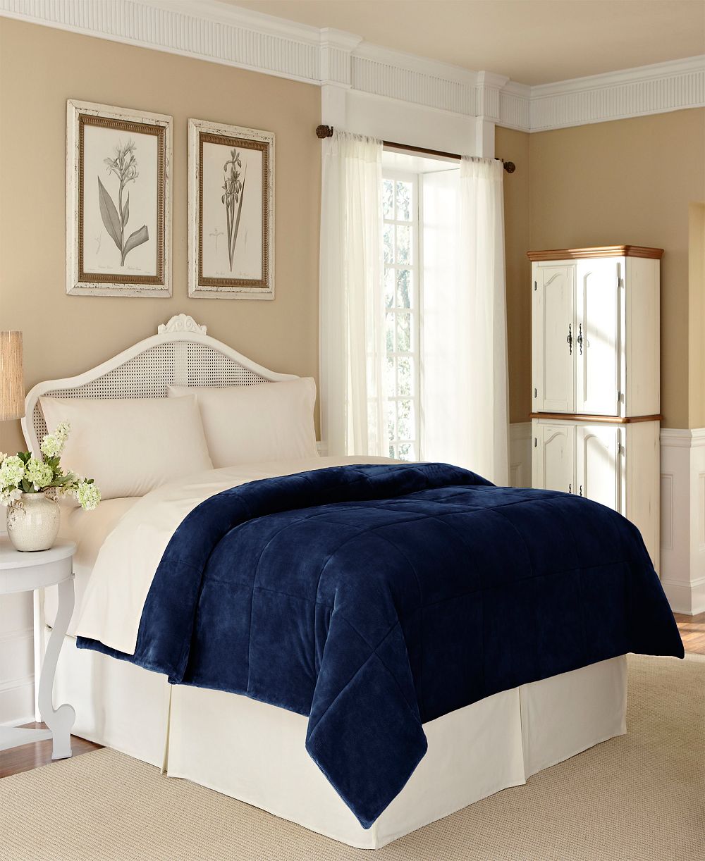 Vellux Luxury Plush Blanket, Full/Queen