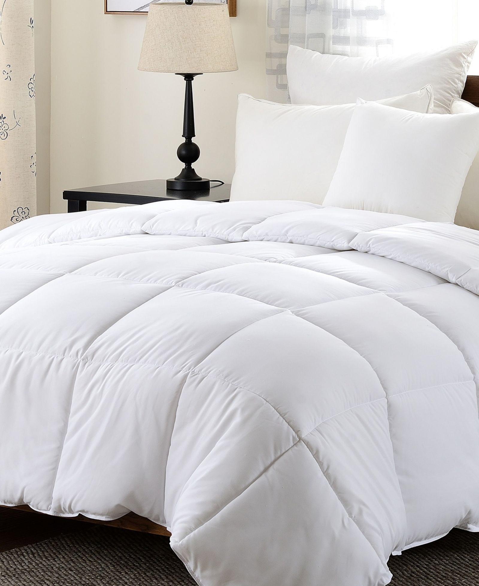 Cheer Collection Luxury All Season Down Alternative Comforter, Full/Queen
