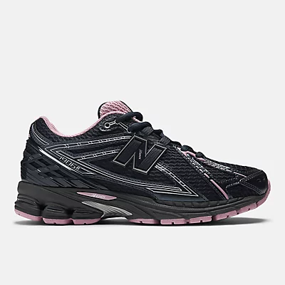 Eclipse with Pink Taffy and Black Cement