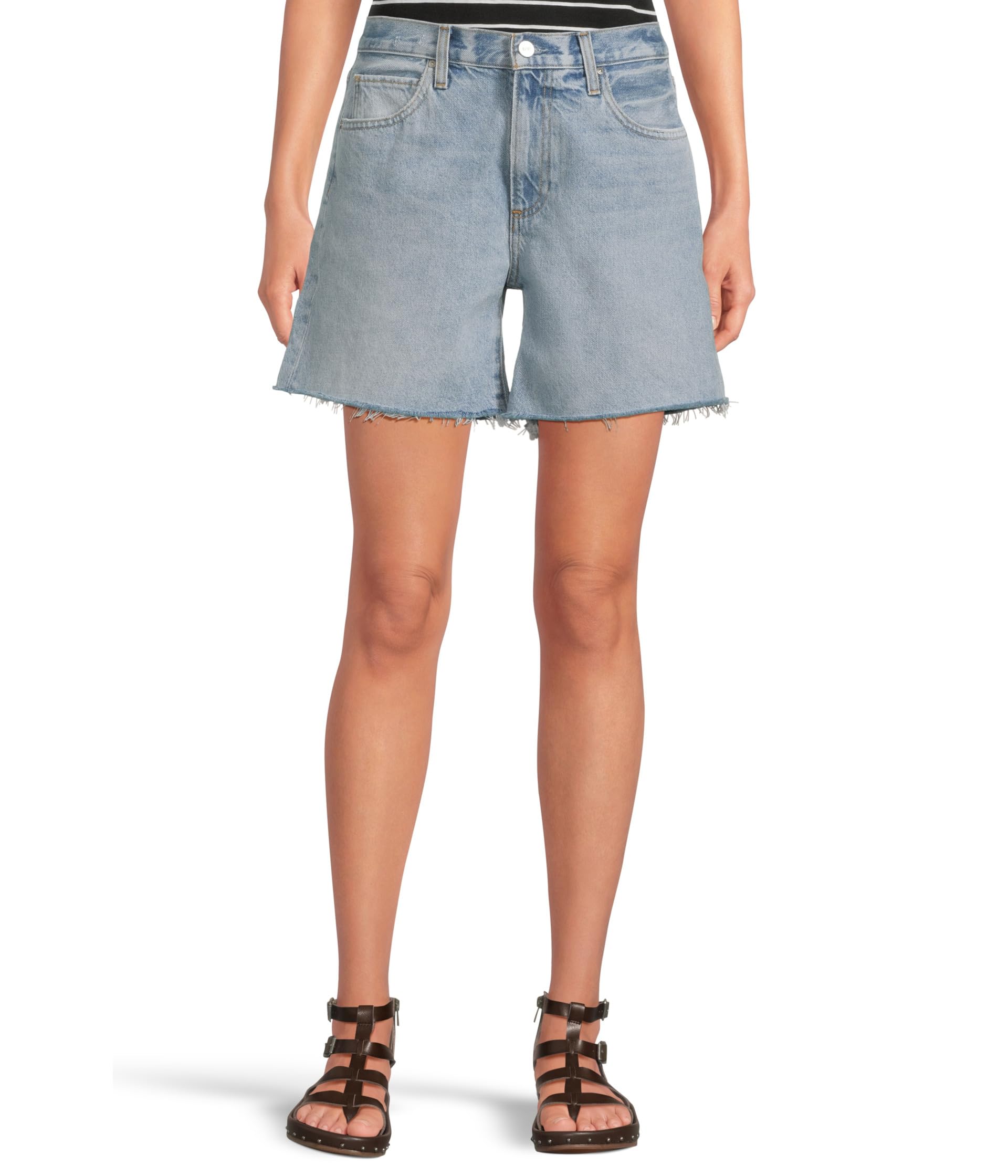 Archie Long Shorts in Grand Tour
