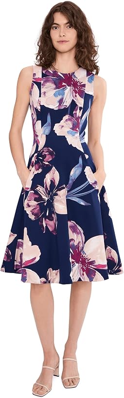Платье Sleeveless Floral Fit And Flare