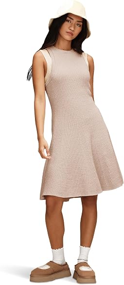 Adela Dress Lite