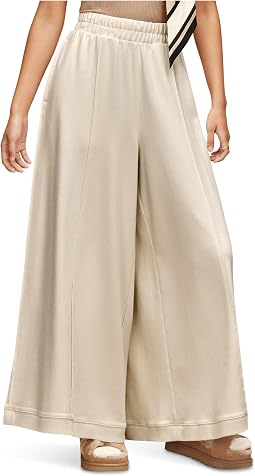 Lailah Pant