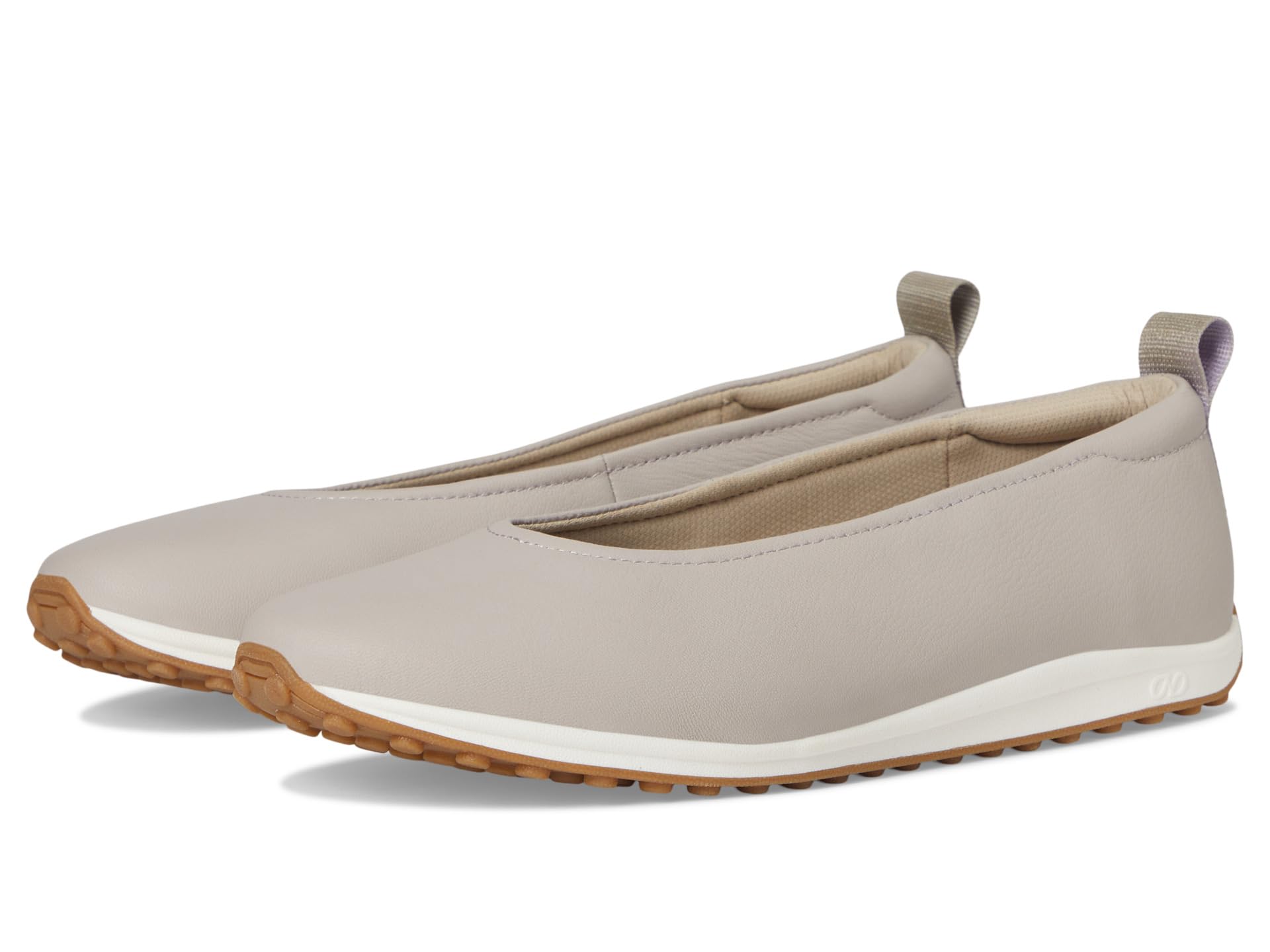Carla Sport Naturalizer