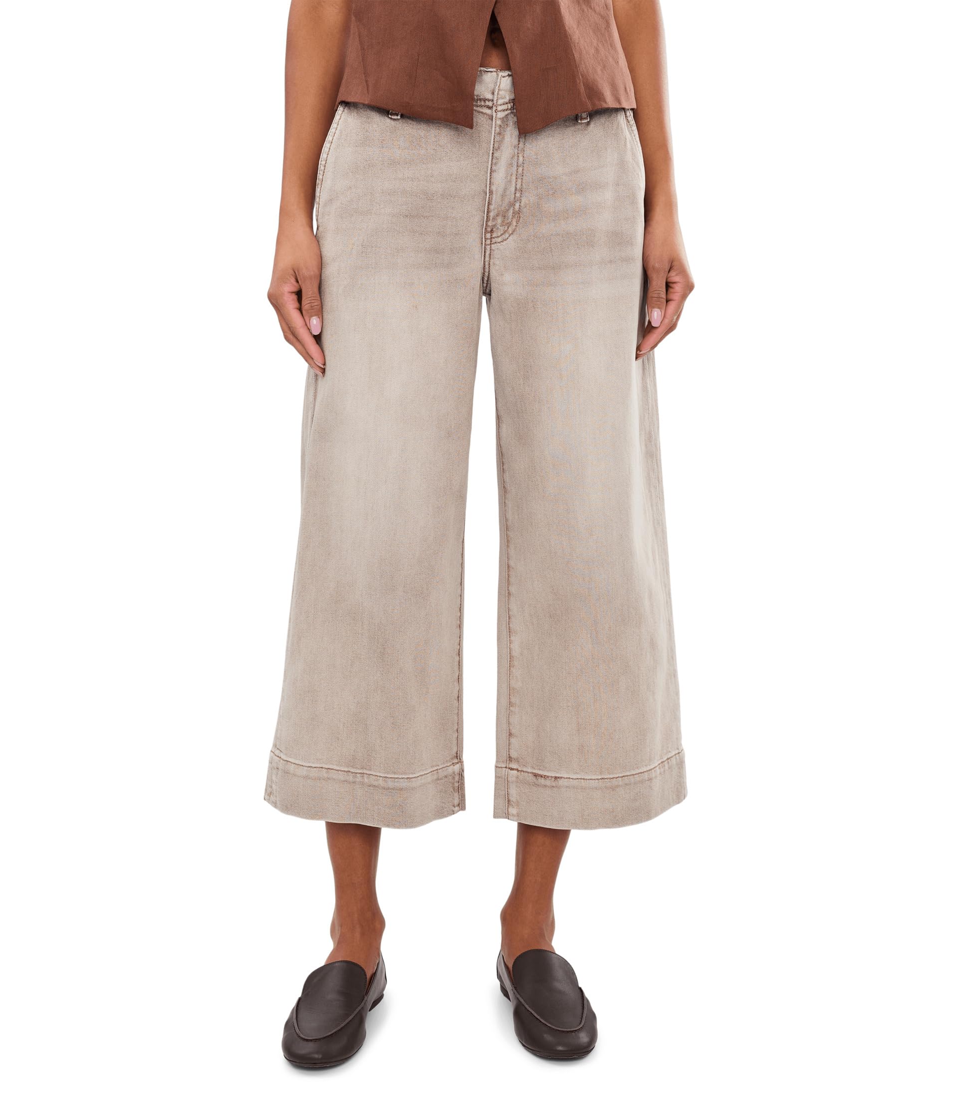 Petite Mid-Rise Weekender Crop Wide Leg Jeans