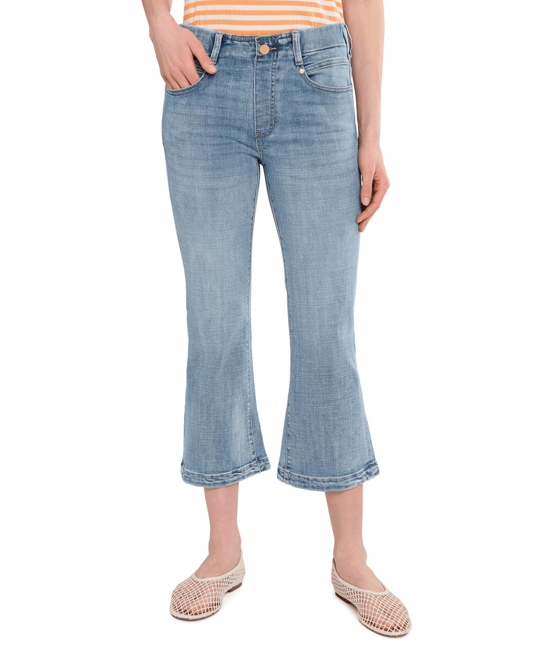 Джинсы Petite Mid-Rise Gia Glider Pull-On Crop Flare с разрезом сзади