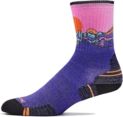 Hike Targeted Cushion Mountain Sunrise Print Crew Socks