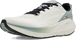 Vaporous Grey/Vaporous Grey