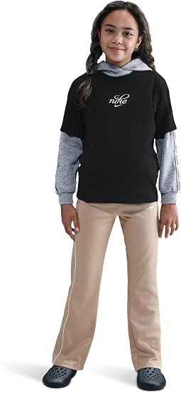 Sportswear T-Shirt (Big Kid)