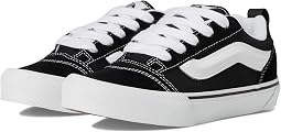 Black/True White