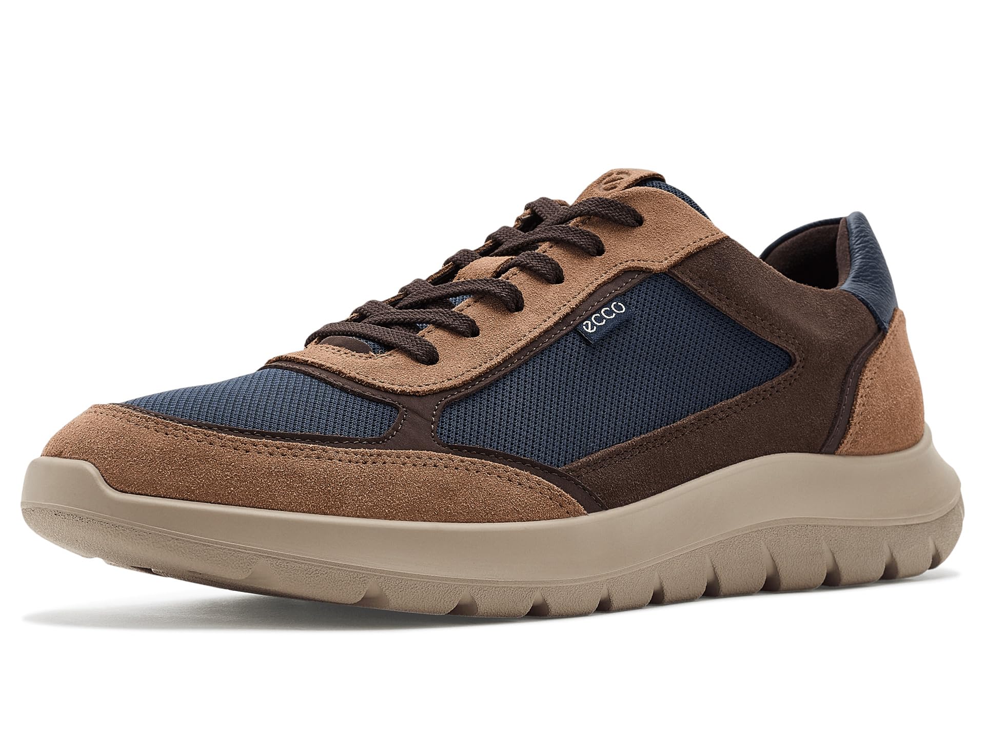 City Stride Lace-Up