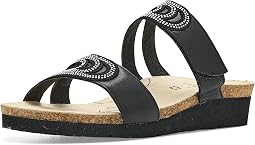 Black Leather w/Silver Rivets