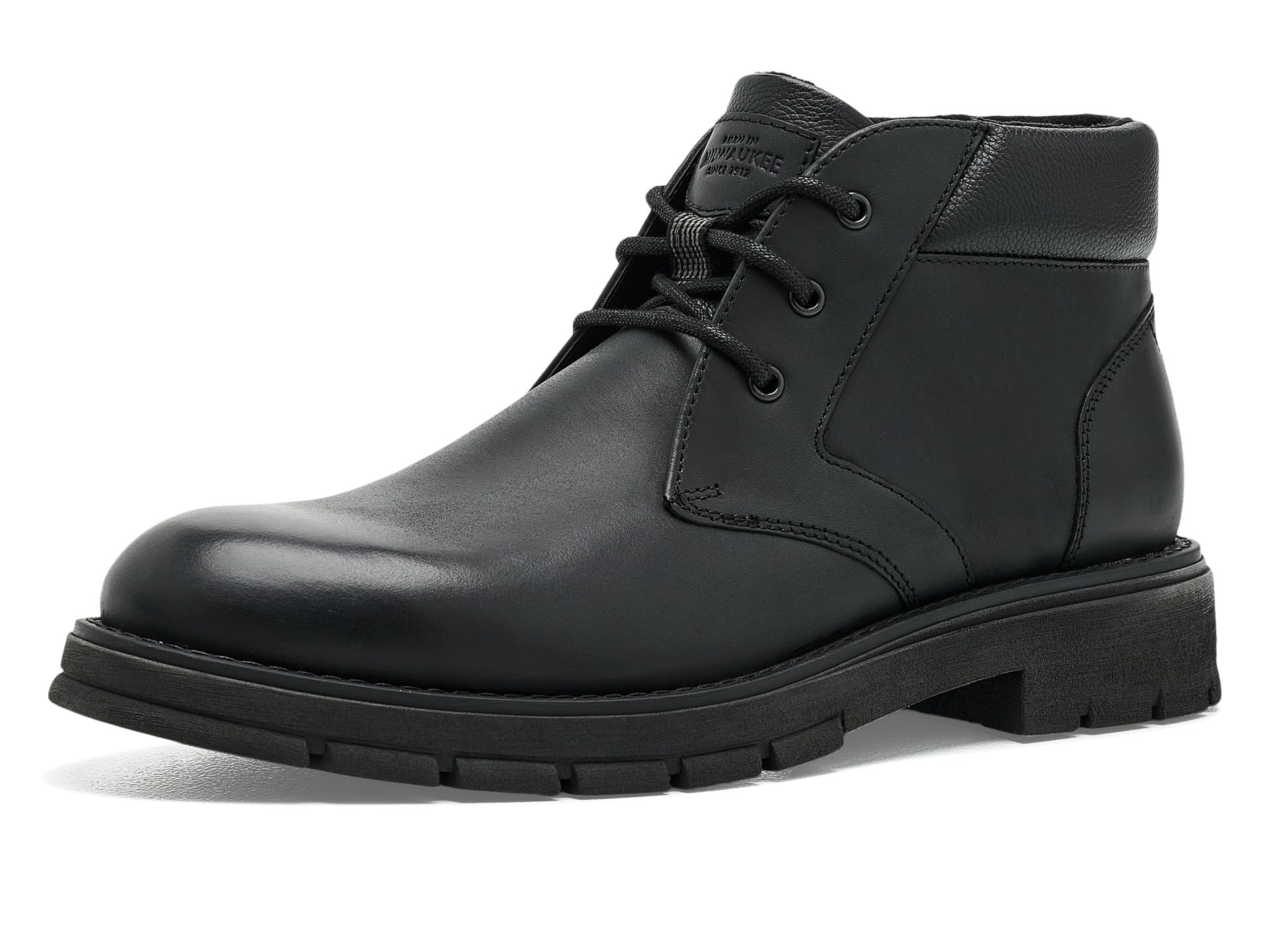 Briggs Plain Toe Chukka Leather Boots