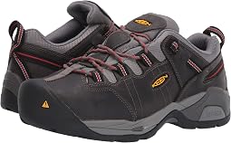 Detroit XT Int. Met Steel Toe