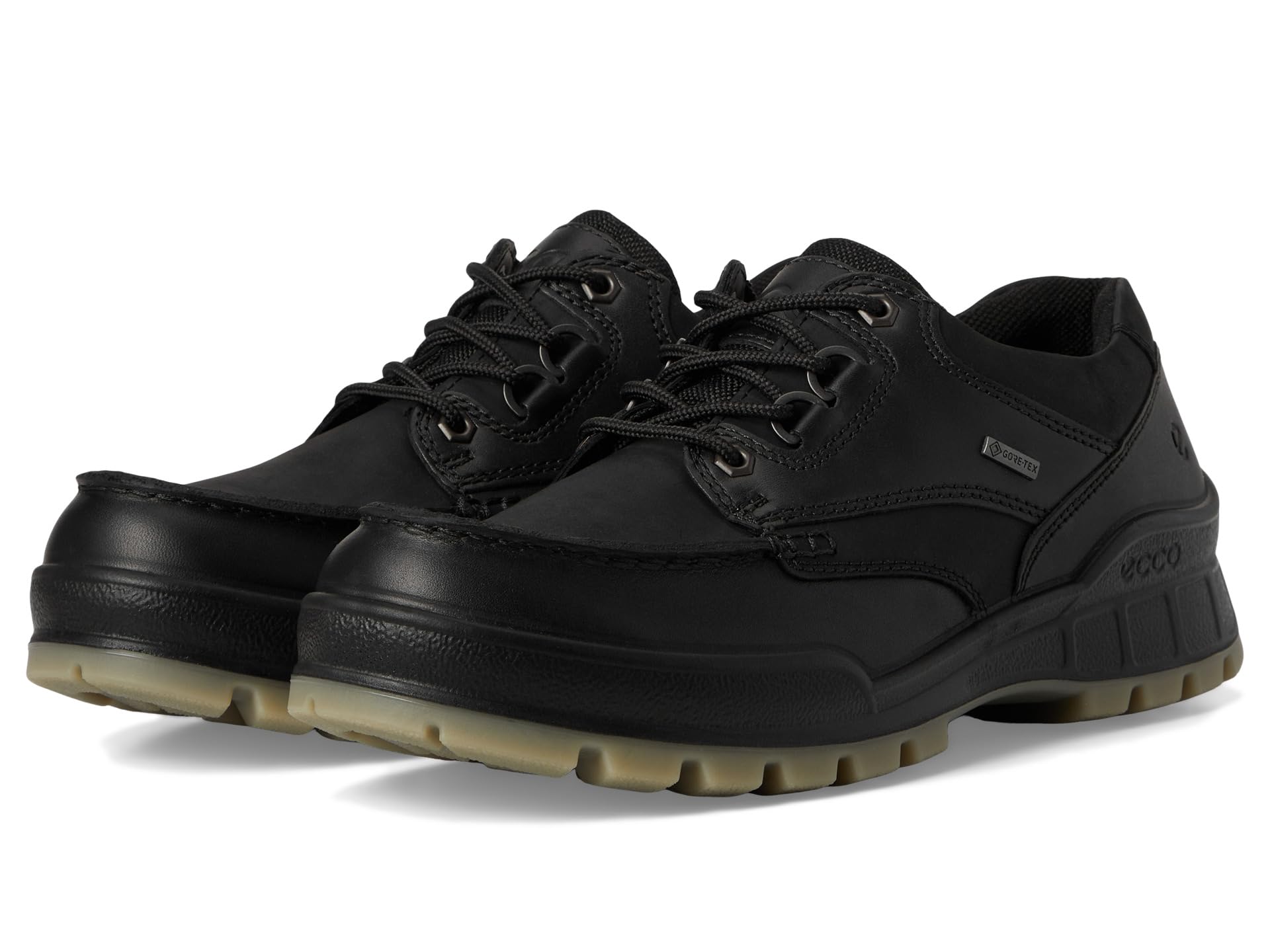 Track 25 low gore-tex waterproof hiking shoe